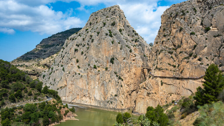 Stausee Embalse del Tajo de la Encantada im Naturpark El Chorro